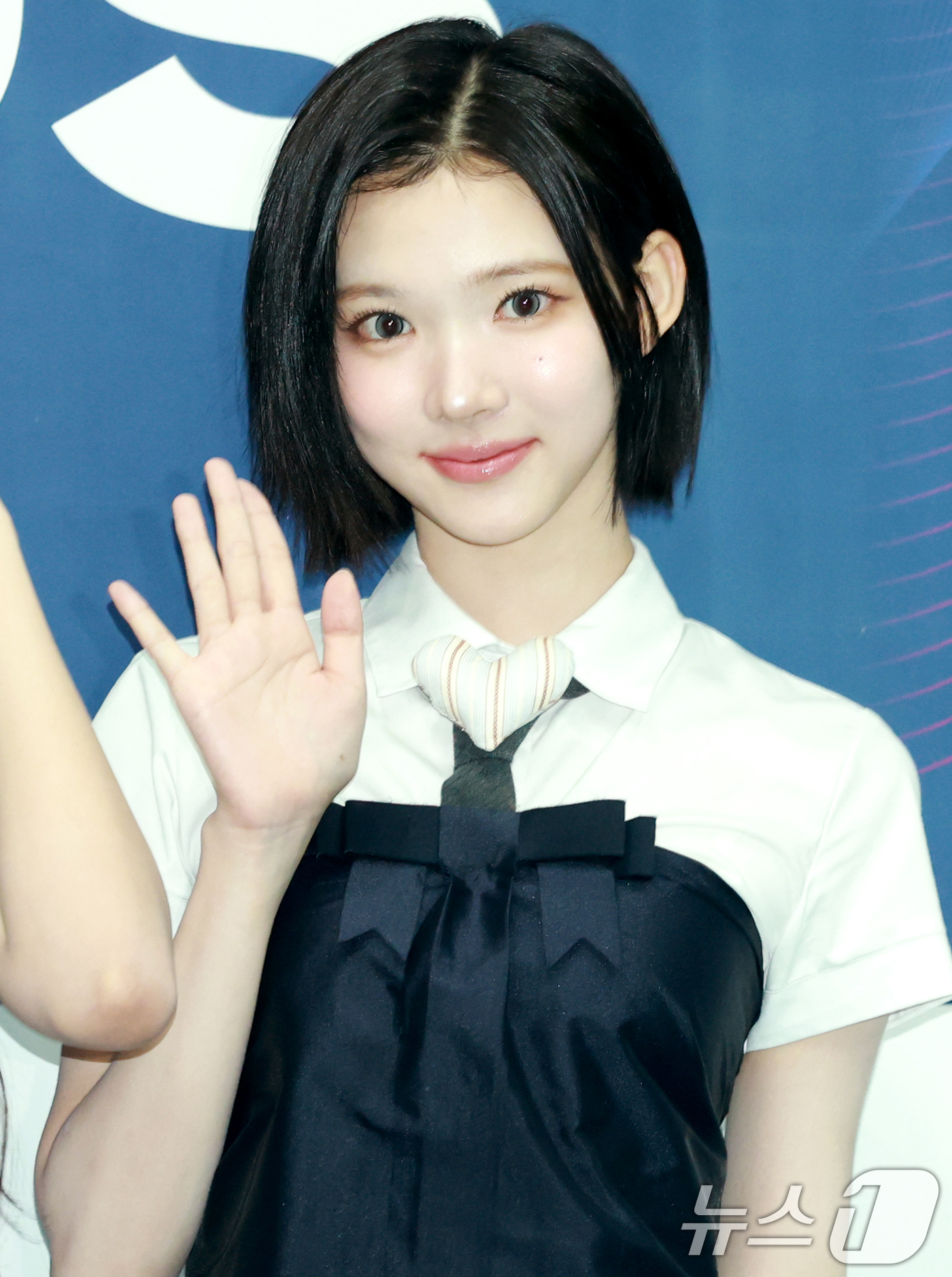 (서울=뉴스1) 권현진 기자 = 그룹 하츠투하츠 지우가 21일 오후 서울 송파구 잠실 실내체육관에서 열린 '2025 케이 월드 드림 어워즈( K-WORLD DREAM AWARDS …