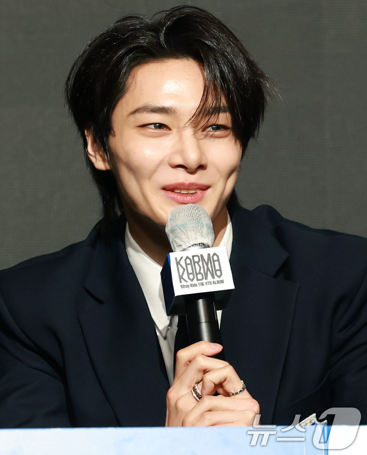 (서울=뉴스1) 권현진 기자 = 스트레이 키즈(Stray Kids) 아이엔이 22일 오전 서울 영등포구 콘래드호텔에서 열린 네 번째 정규 앨범 ‘KARMA’ 기자간담회에 참석해 인 …