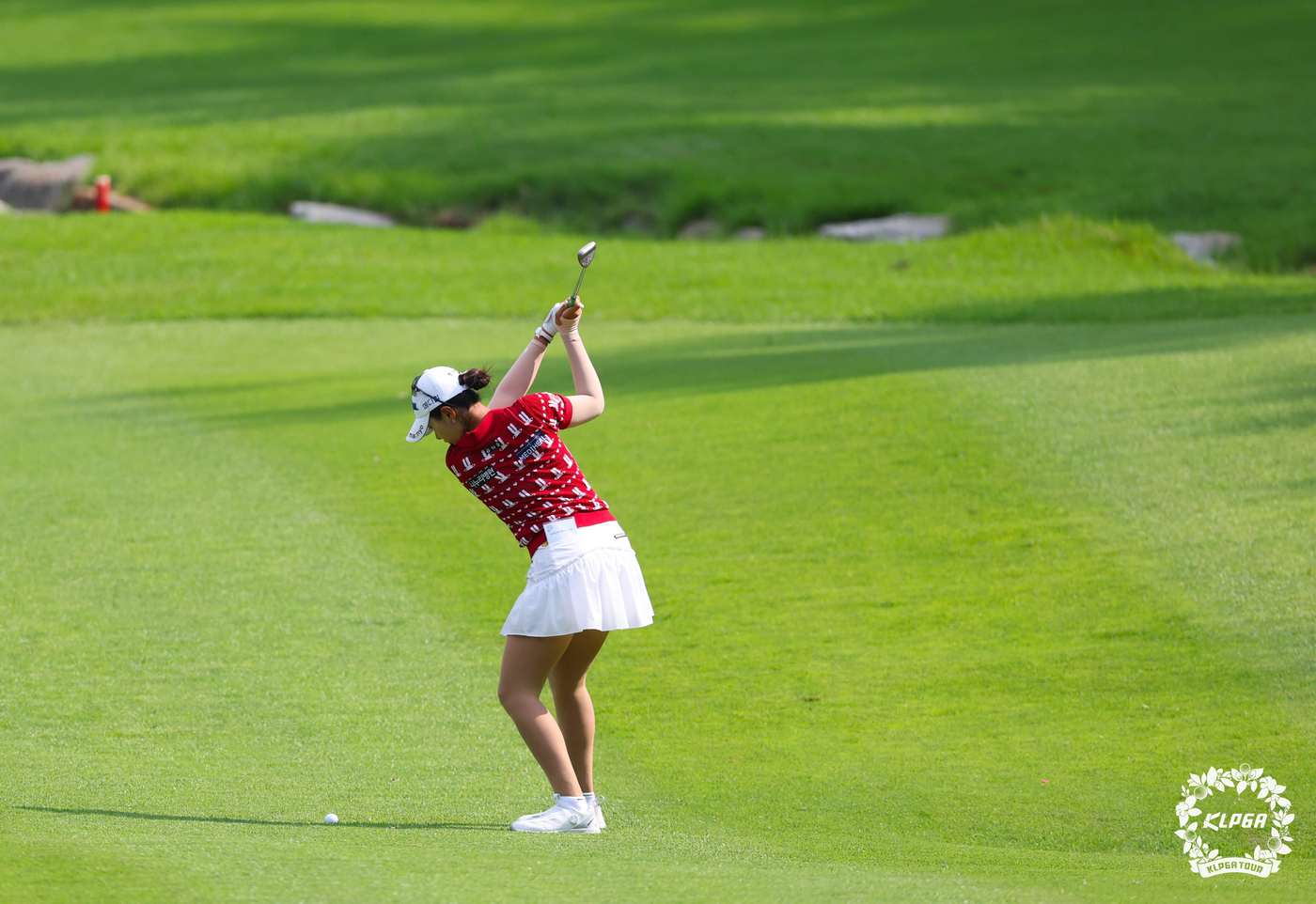 (서울=뉴스1) = 박현경이 23일 경기 포천에 위치한 포천힐스CC에서 열린 'BC카드 한경 레이디스컵' 3라운드 1번 홀에서 아이언샷을 하고 있다. (KLPGA 제공. 재판매 및 …