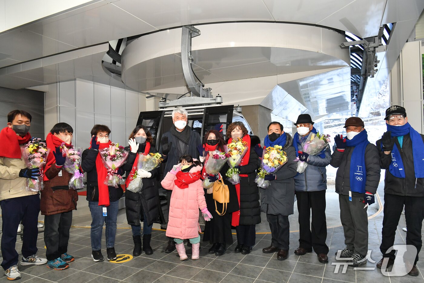 본문 이미지 - 2023년 1월 강원 정선군 가리왕산 케이블카 첫 운행 기념식 자료 사진. &#40;재판매 및 DB금지&#41;/뉴스1