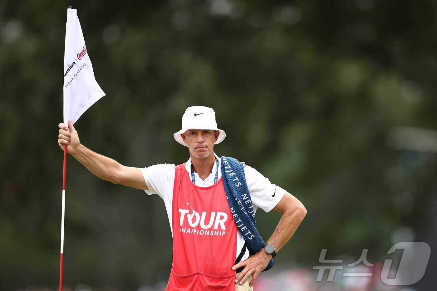 본문 이미지 - 스코티 셰플러의 캐디 테드 스콧. ⓒ AFP=뉴스1