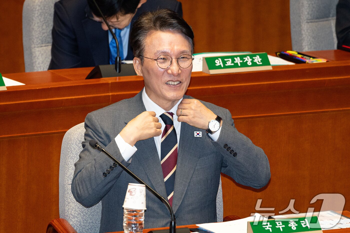본문 이미지 - 김민석 국무총리가 25일 서울 여의도 국회에서 열린 제428회 국회(임시회) 예산결산특별위원회 제1차 전체회의에 출석해 자리하고 있다. 2025.8.25/뉴스1 ⓒ News1 유승관 기자