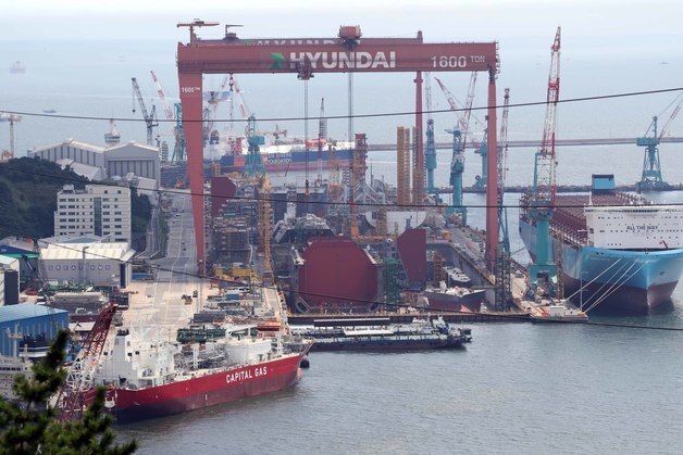 다시 뛰는 조선주…HD현대중공업, 6% 강세[핫종목]