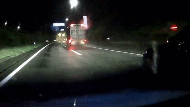 본문 이미지 - A 씨 추격 현장. &#40;경기 양평경찰서 제공. 재판매 및 DB 금지&#41; 2025.8.26/뉴스1 