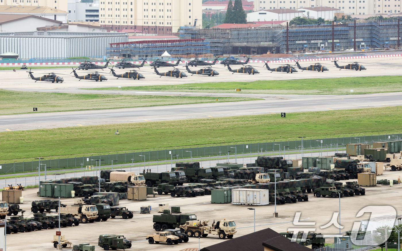 (평택=뉴스1) 김영운 기자 = 도널드 트럼프 미국 대통령이 25일(현지시간) 백악관에서 가진 이재명 대통령과의 한미 정상회담에서 뜬금없이 '주한미군 기지 부지 소유권'을 원한다고 …