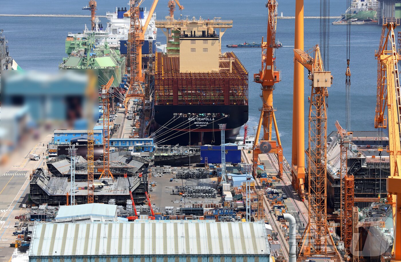 본문 이미지 - 경남 거제시 한화오션 거제사업장. ⓒ 뉴스1 윤일지 기자