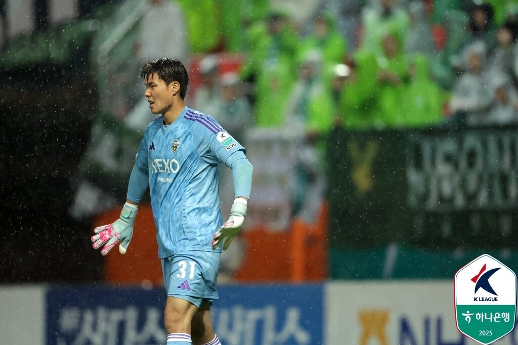 본문 이미지 - 전북현대 수문장 송범근도 대표팀에 합류했다. (한국프로축구연맹 제공)