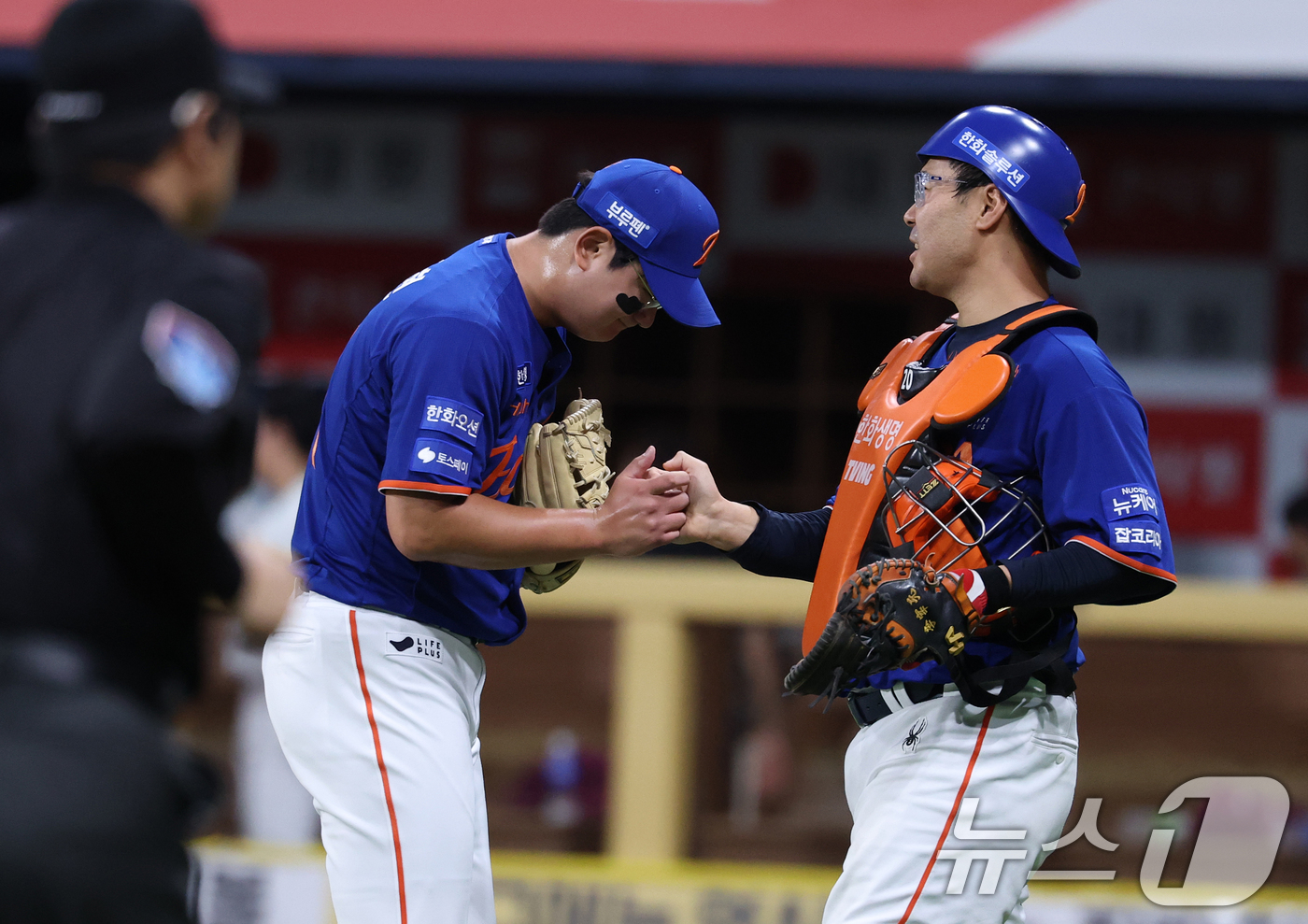 (서울=뉴스1) 오대일 기자 = 26일 오후 서울 구로구 고척스카이돔에서 열린 프로야구 '2025 신한 SOL뱅크 KBO 리그' 한화 이글스와 키움 히어로즈의 경기, 9회말 한화 …