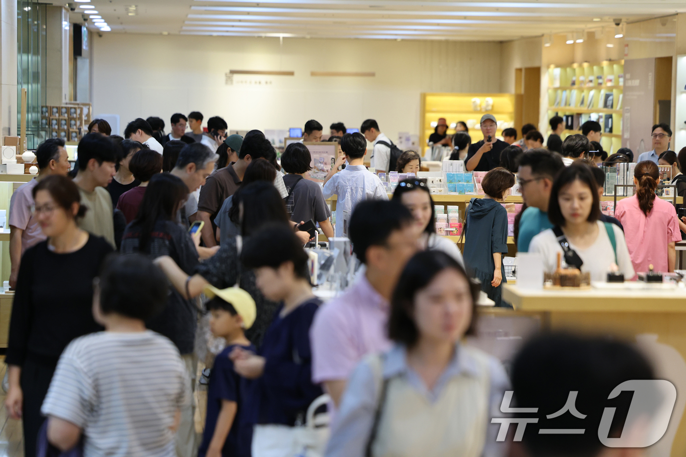 (서울=뉴스1) 황기선 기자 = 넷플릭스 애니메이션 영화 '케이팝 데몬 헌터스' 등 우리의 국가유산을 소재로 한 콘텐츠들이 전 세계적으로 인기를 얻고 있는 가운데 27일 오전 서울 …