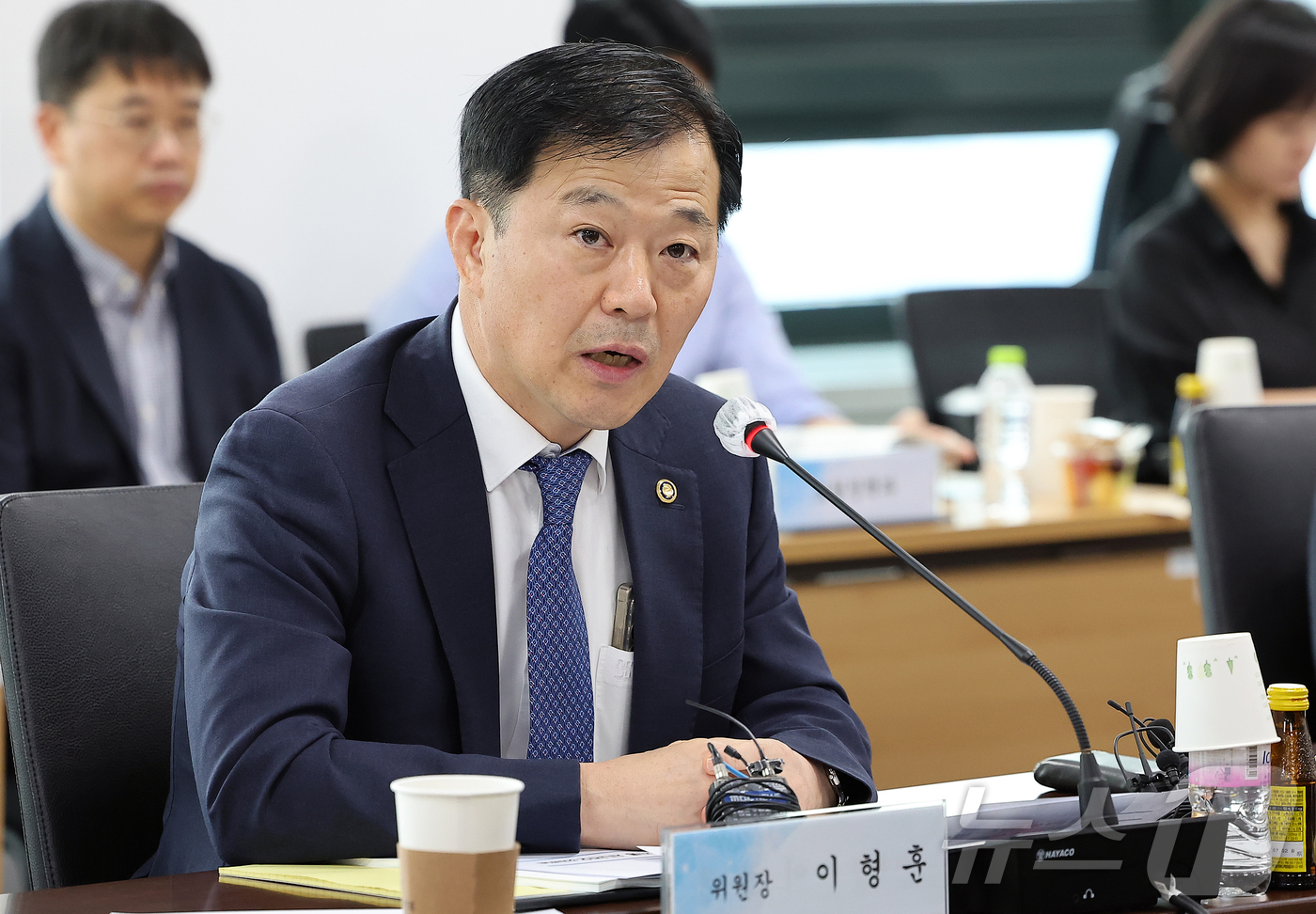 (서울=뉴스1) 김진환 기자 = 이형훈 보건복지부 제2차관이 28일 오후 서울 서초구 건강보험심사평가원에서 열린 제15차 건강보험정책심의위원회에 참석해 모두발언을 하고 있다. 20 …