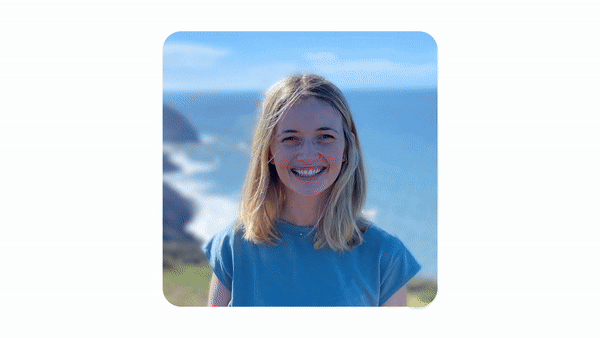 본문 이미지 - 한 여성의 의상과 배경 전환(구글 제공)