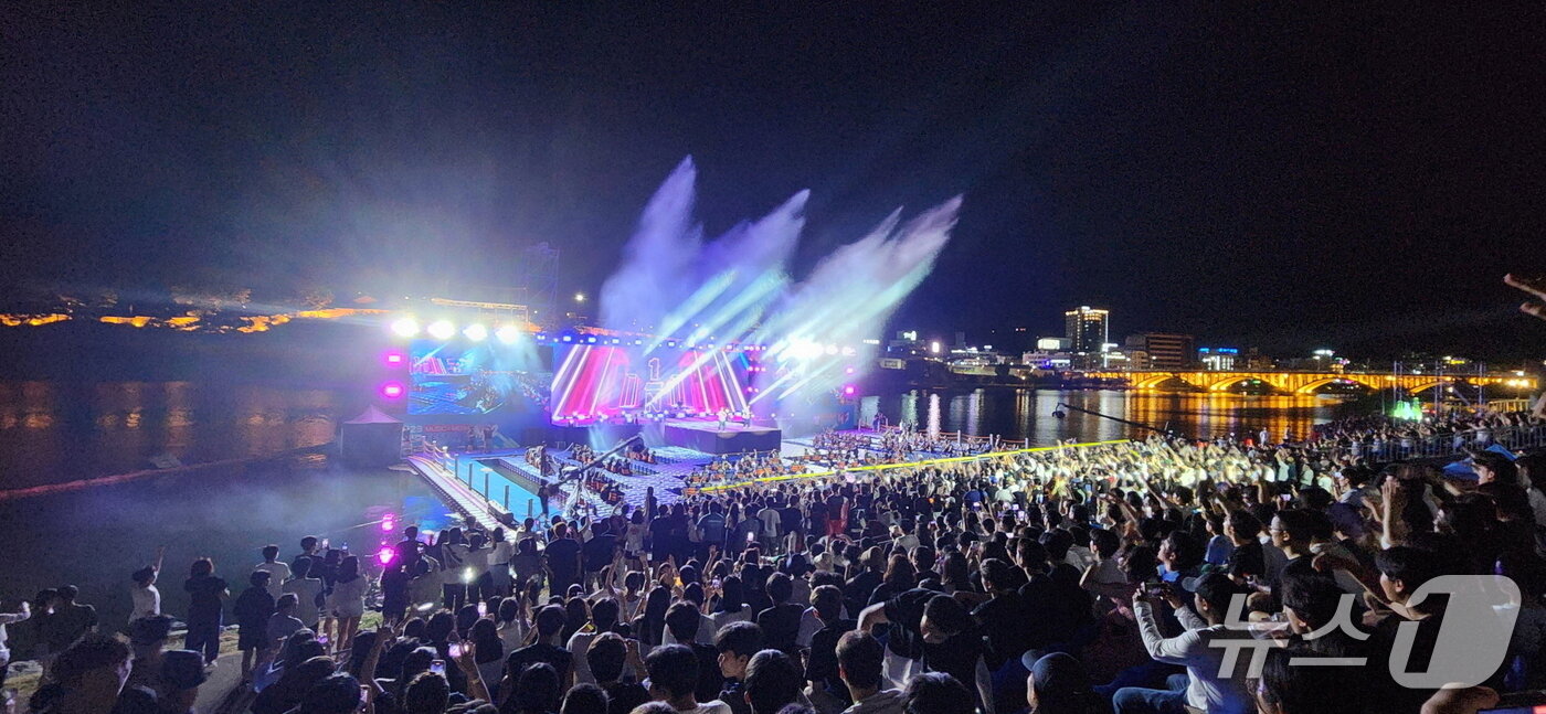 본문 이미지 - 진주 M2 페스티벌&#40;진주시 제공. 재판매 및 DB금지&#41;.