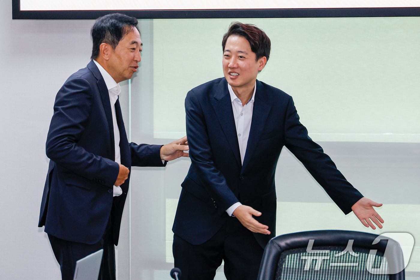 (서울=뉴스1) 안은나 기자 = 이준석 개혁신당 대표가 29일 오전 서울 여의도 국회의원회관에서 열린 '진정한 검찰개혁을 찾아서 – 경찰 권한 비대화의 민주적 통제방안 그리고 검찰 …