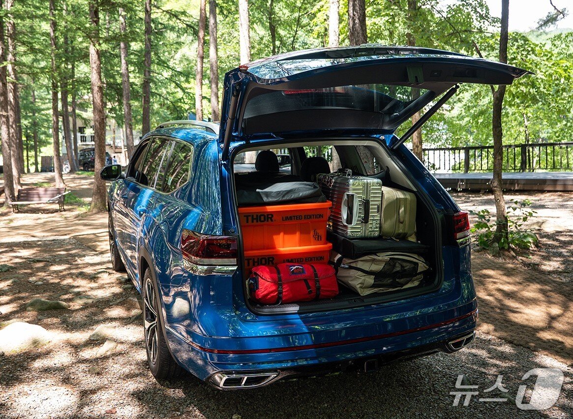 본문 이미지 -  폭스바겐 대형 SUV 아틀라스 트렁크.&#40;폭스바겐 제공&#41;