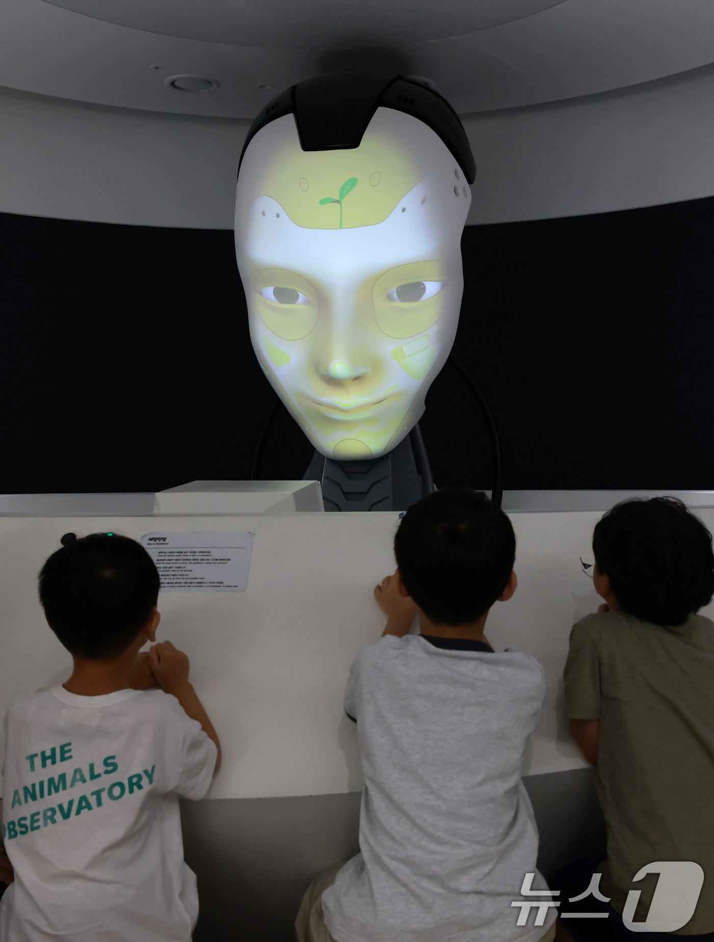 (서울=뉴스1) 권현진 기자 = 이재명 정부가 역대 최대 규모인 728조 원 규모의 내년도 예산안을 편성했다. R&D 예산은 5조7천억 원 늘어난 35조3천억 원, AI 예산은 3 …