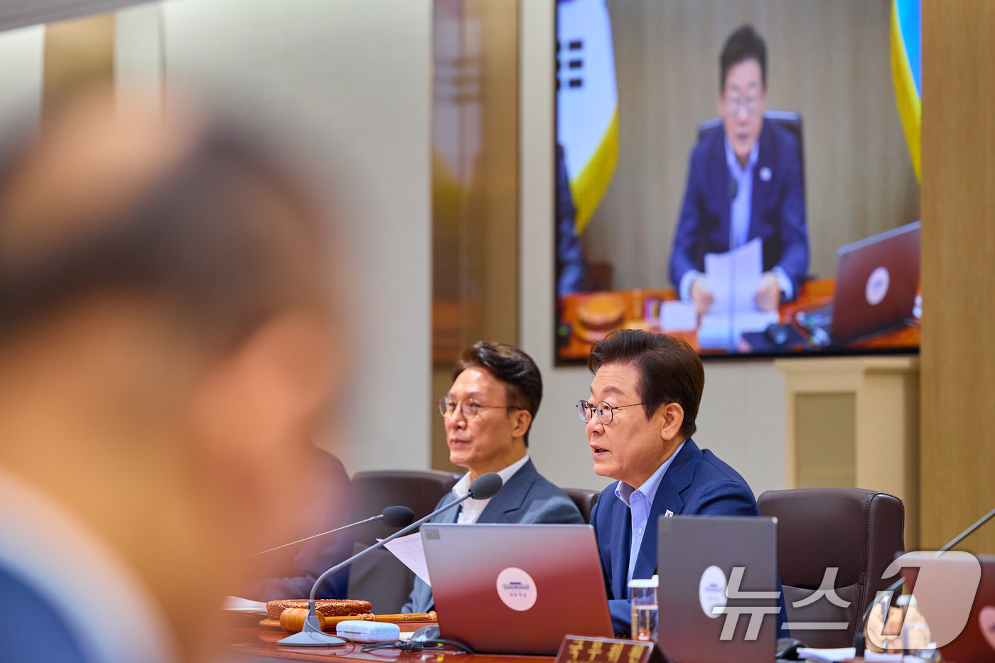 (서울=뉴스1) 이재명 기자 = 이재명 대통령이 29일 서울 용산 대통령실 청사에서 열린 임시 국무회의에서 발언을 하고 있다. (대통령실 제공. 재판매 및 DB 금지) 2025.8 …