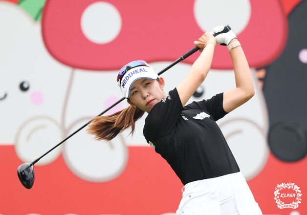 배소현, 11개월 만에 정상…KLPGA 오로라월드 챔피언십서 통산 4승
