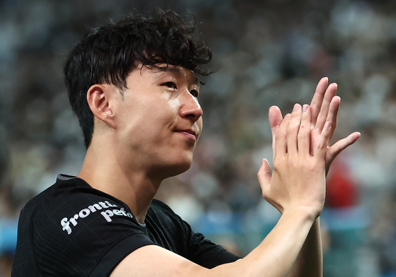 손흥민이 밝힌 EPL 떠난 이유…"토트넘과 적으로 만나고 싶지 않았다"