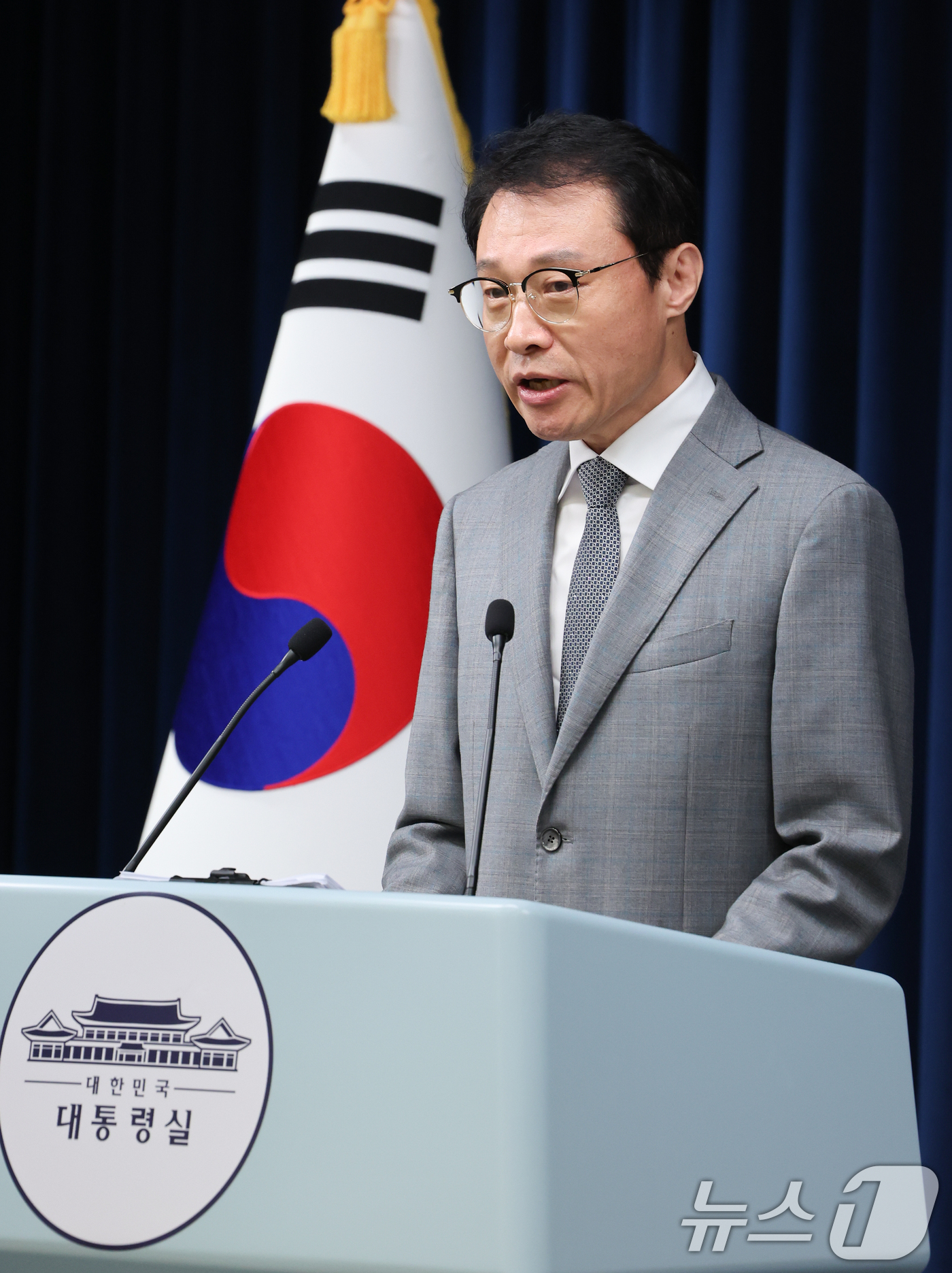 (서울=뉴스1) 허경 기자 = 이규연 홍보소통수석이 31일 서울 용산 대통령실 청사에서 다음 주 국정 기조 관련 브리핑을 하고 있다. 2025.8.31/뉴스1