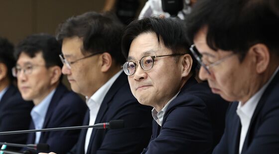모두발언 마친 김정관 장관