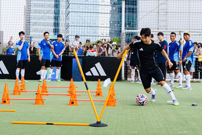 본문 이미지 - 아디다스의   'KANGIN MADE ME DO IT'에 참석한 이강인(아디다스 제공) 