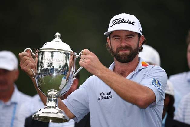 PGA 투어 첫 우승한 영, 남자 골프 세계 21위…23계단 상승