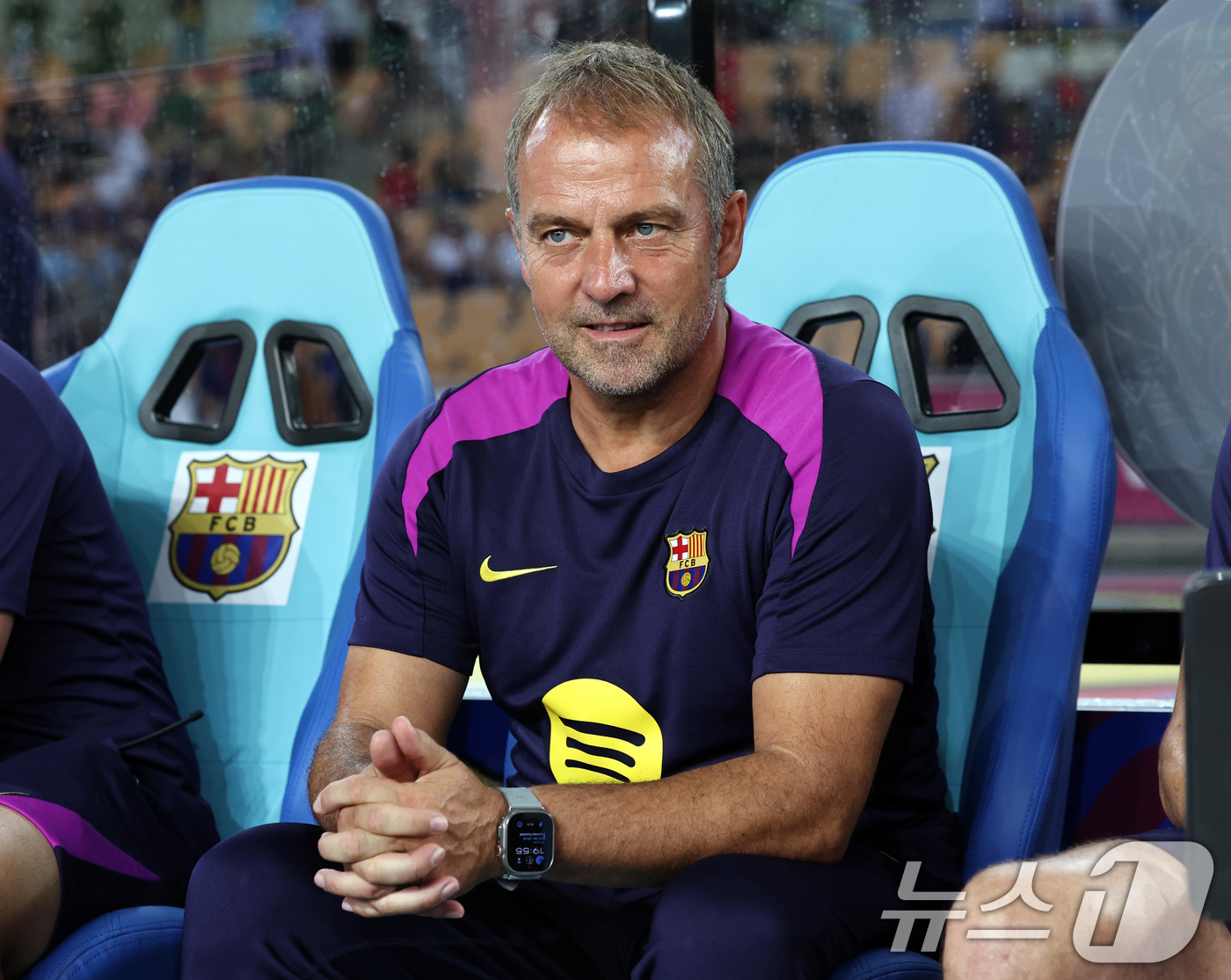 (대구=뉴스1) 구윤성 기자 = 4일 오후 대구 수성구 대구스타디움에서 열린 '2025 FC바르셀로나 아시아투어' 대구FC와 FC바르셀로나의 경기에서 한지 플릭 FC바르셀로나 감독 …