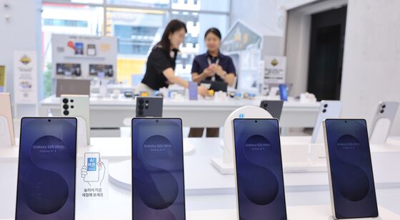 갤럭시 S25 흥행 돌풍