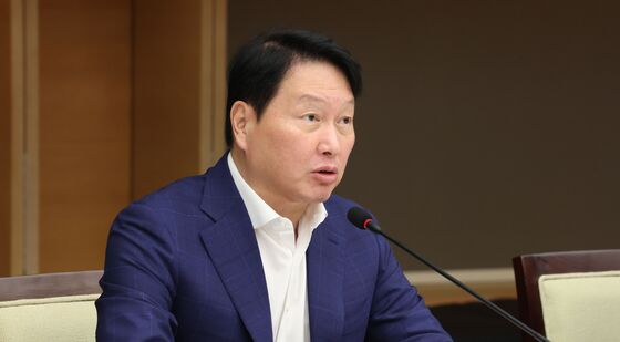 최태원 회장 "기업 성장할수록 차별적 규제 받는 것은 지양해야"