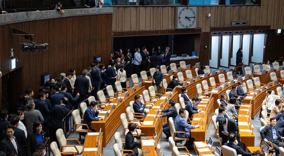 방송법 필리버스터 종결 무기명 투표 시작