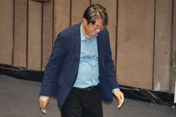 필버 이틀차 시작부터 고성…野 "공영방송 이춘석 보도 보겠다"