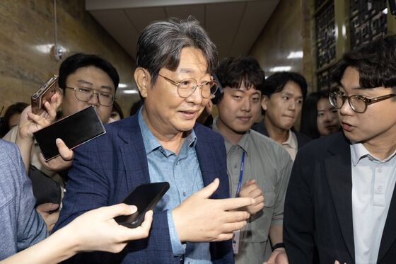 이춘석 '차명거래' 사실이라면…금융실명법 위반 최대 징역 '5년'