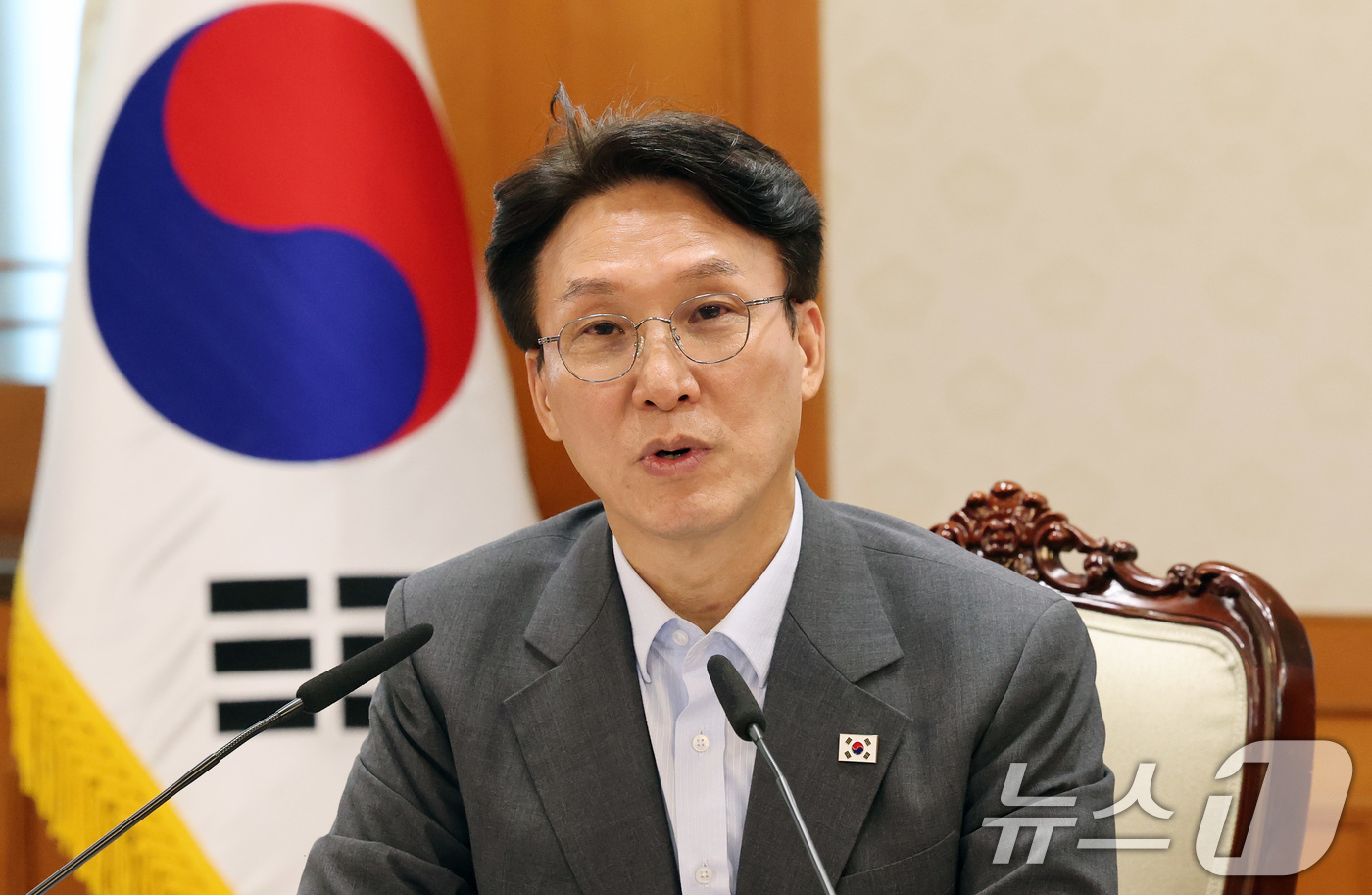 (서울=뉴스1) 임세영 기자 = 김민석 국무총리가 5일 서울 종로구 정부서울청사에서 열린 바이오헬스혁신위원회 회의에서 발언을 하고 있다. 2025.8.5/뉴스1