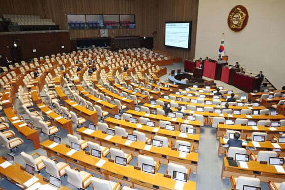 '방문진법' 野 필리버스터 7시간만에 종료…8월 국회 처리 수순