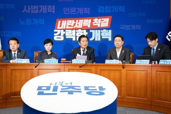 거여 대표 정청래 '내 편만' 행보…李정부 부담 우려도
