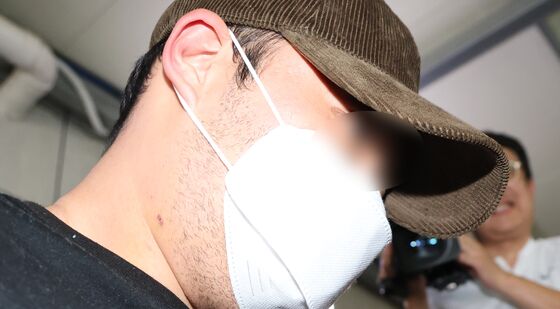 검찰 송치되는 전 여친 살해 피의자