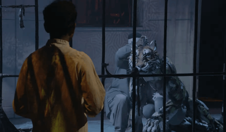 본문 이미지 - '라이프 오프 파이' 오리지널 공연 장면