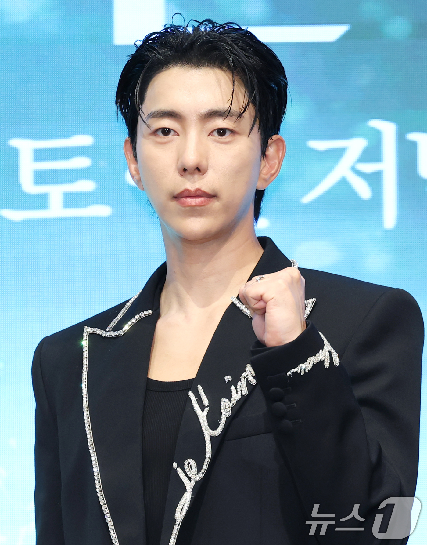 (서울=뉴스1) 권현진 기자 = 배우 윤현민이 6일 서울 구로구 더세인트에서 열린 KBS 2TV 새 주말드라마 '화려한 날들'(극본 소현경/ 연출 김형석) 제작발표회에 참석해 포즈 …
