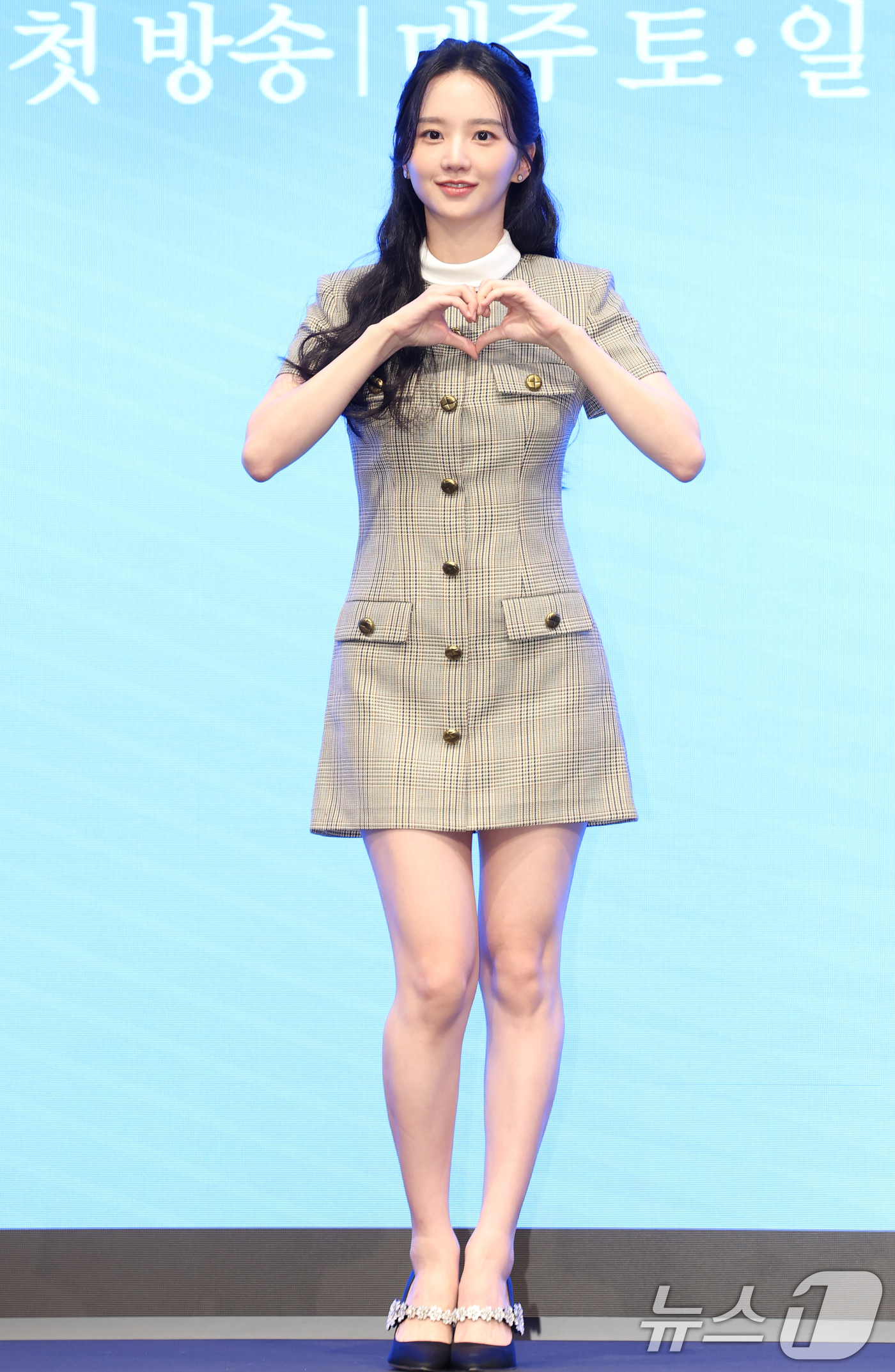 (서울=뉴스1) 권현진 기자 = 배우 박정연이 6일 서울 구로구 더세인트에서 열린 KBS 2TV 새 주말드라마 '화려한 날들'(극본 소현경/ 연출 김형석) 제작발표회에 참석해 포즈 …