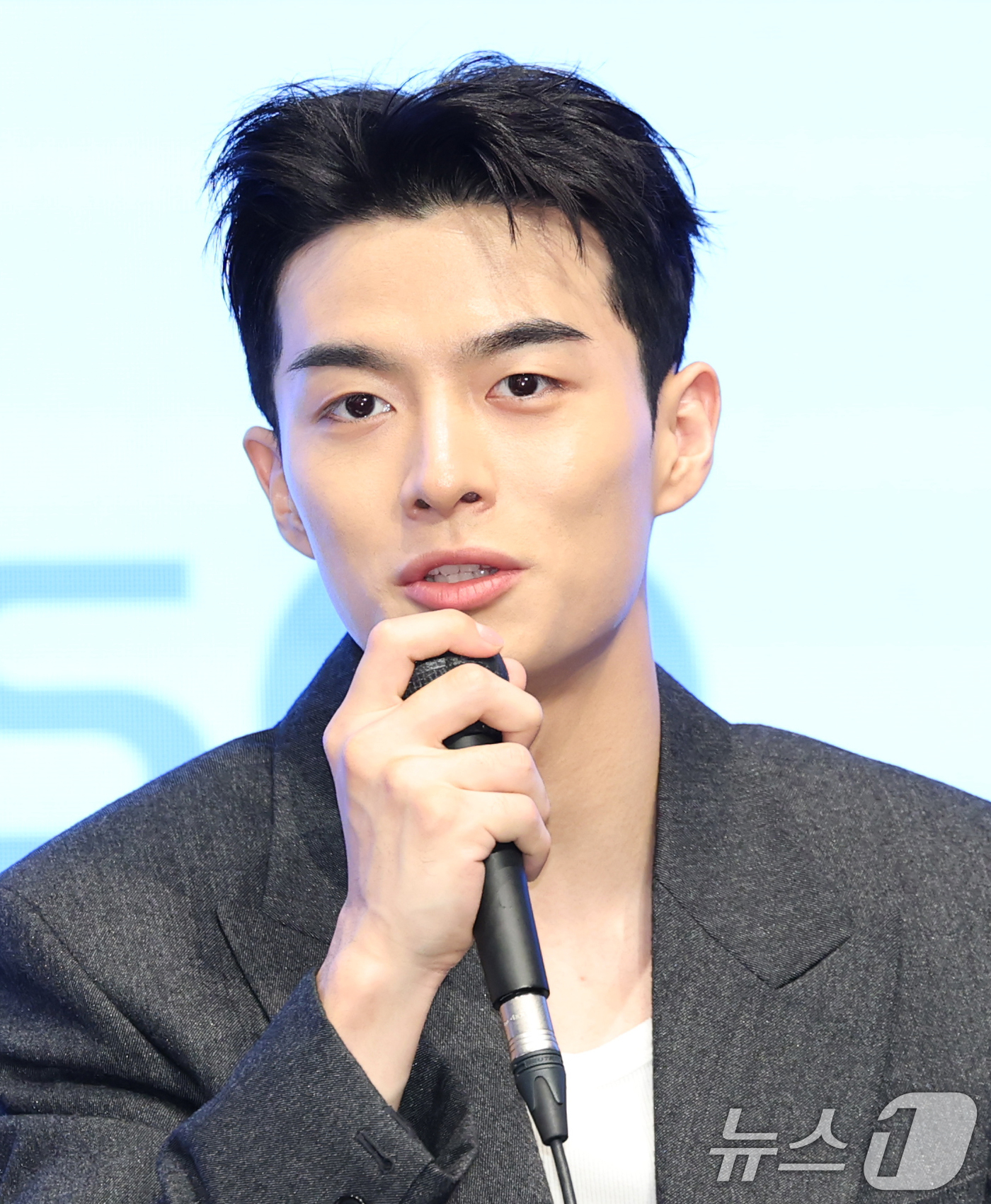 (서울=뉴스1) 권현진 기자 = 배우 손상연이 6일 서울 구로구 더세인트에서 열린 KBS 2TV 새 주말드라마 '화려한 날들'(극본 소현경/ 연출 김형석) 제작발표회에 참석해 인사 …