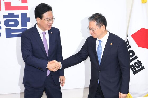 송언석, 법무장관 만나 "이춘석 엄정 수사해야…정치인 사면은 반대"
