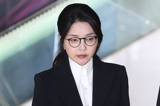 [단독]"도이치 주가조작 세력과 공모"…김건희 구속영장에 적시