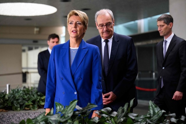 스위스 관세 39%→15% 인하, 11월14일부터 소급 적용