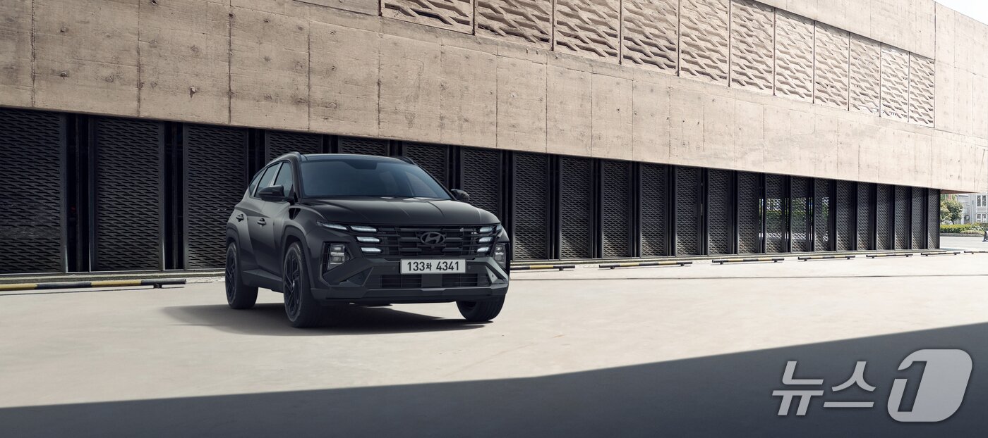 본문 이미지 - 2026 투싼 블랙 익스테리어.(현대차 제공) 