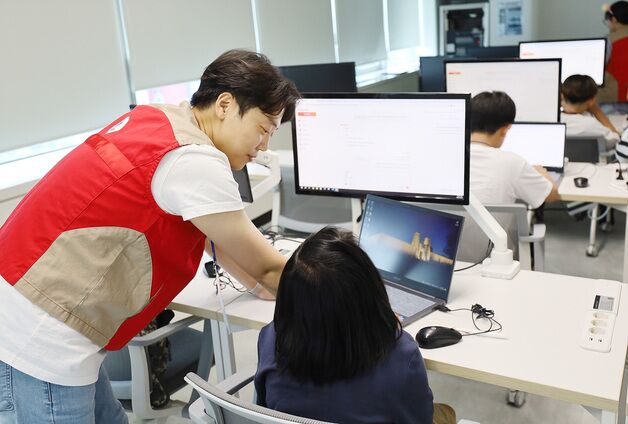 롯데이노, 취약계층 아동에 생성형 AI 활용법 교육 봉사