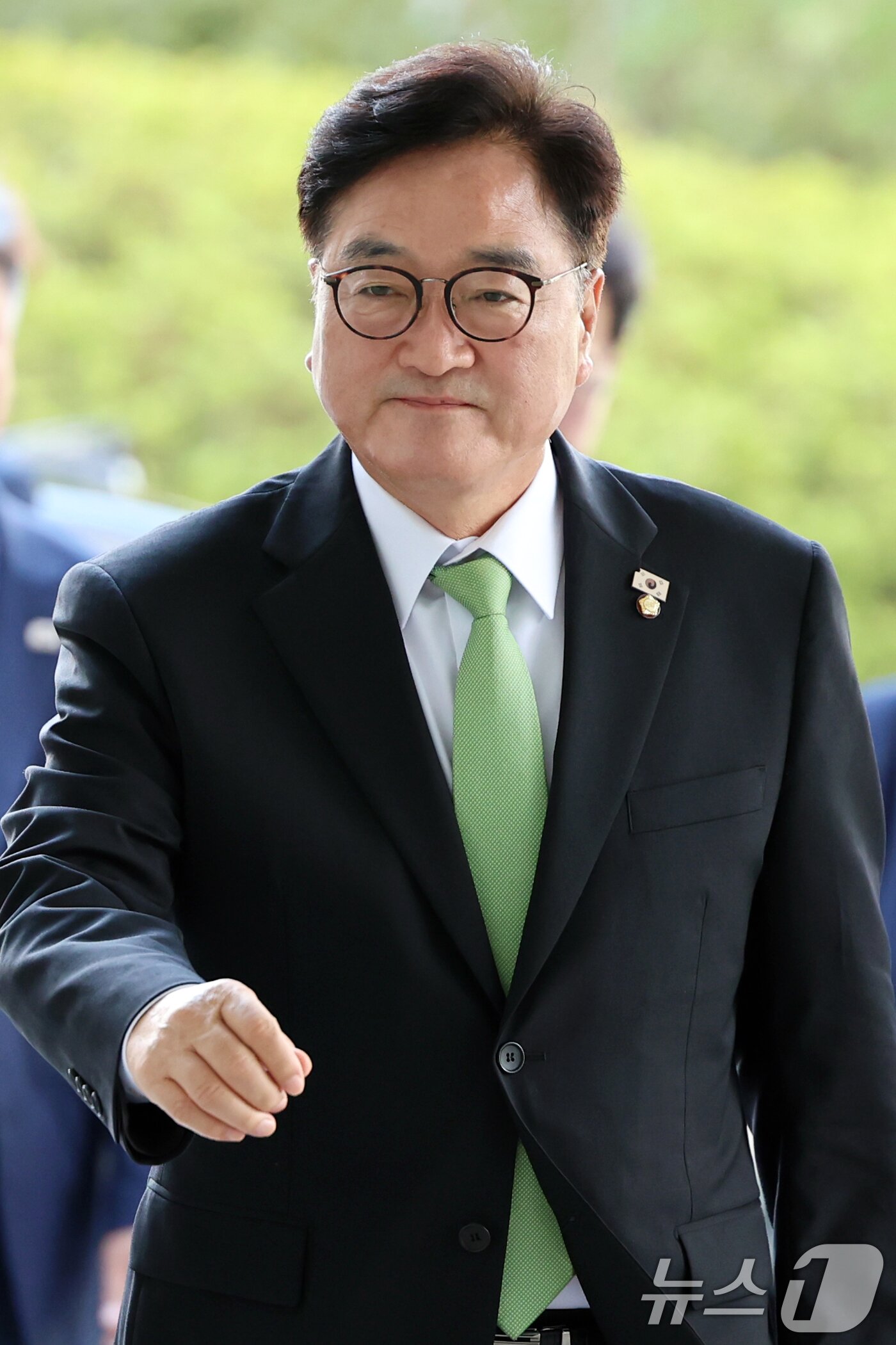 본문 이미지 - 우원식 국회의장이 7일 오전 서울 서초구 서울고등검찰청에 마련된 내란특검&#40;특별검사 조은석&#41;으로 참고인 조사를 위해 출석하고 있다. 2025.8.7/뉴스1 ⓒ News1 황기선 기자