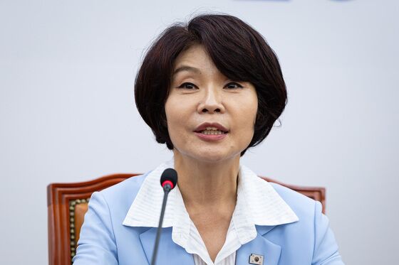 한정애 "부동산 공급대책 조만간 나올 것…3기 신도시 빠르게 진행"