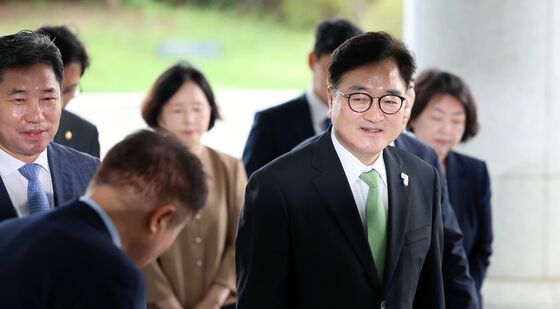참고인 조사 위해 내란특검 출석하는 우원식 국회의장