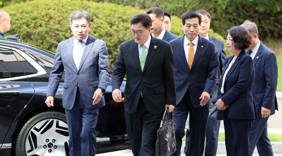 우원식 국회의장, 참고인 조사 위해 내란특검 출석