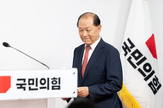 황우여 "전한길, 형사 고발까지는 해당 안돼…잘 설득할 것"